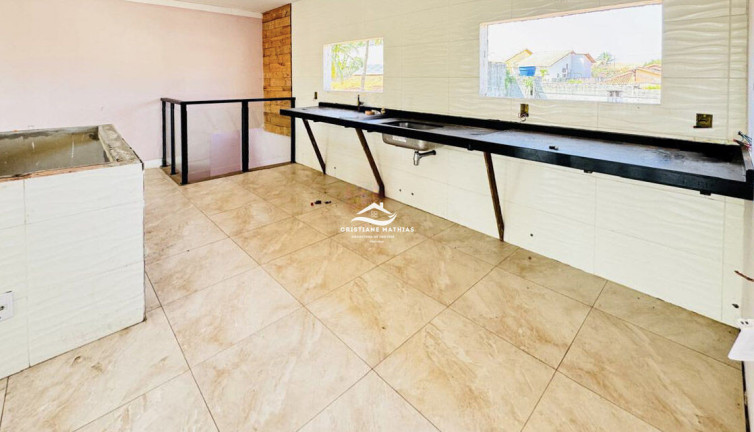 Imagem Casa com 4 Quartos à Venda, 300 m² em Barroco (itaipuaçu) - Maricá Imagem Casa com 4 Quartos à Venda, 300 m² em Barroco (itaipuaçu) - Maricá