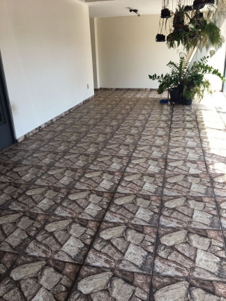 Imagem Casa com 4 Quartos à Venda, 240 m² em Bauru Imagem Casa com 4 Quartos à Venda, 240 m² em Bauru