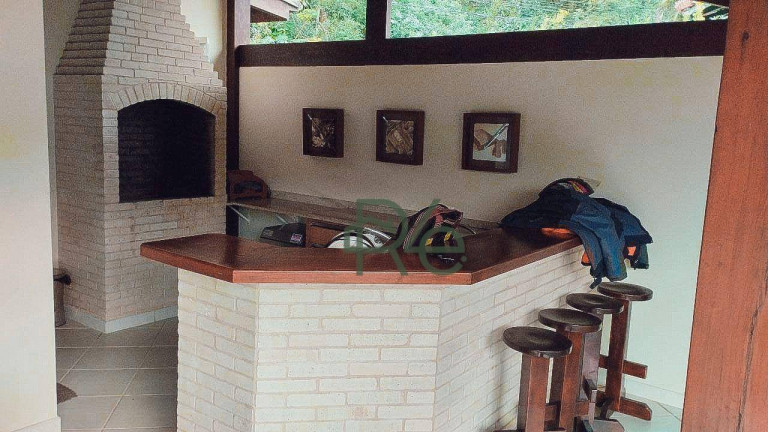 Imagem Casa com 8 Quartos à Venda, 500 m² em Pontal - Angra Dos Reis Imagem Casa com 8 Quartos à Venda, 500 m² em Pontal - Angra Dos Reis