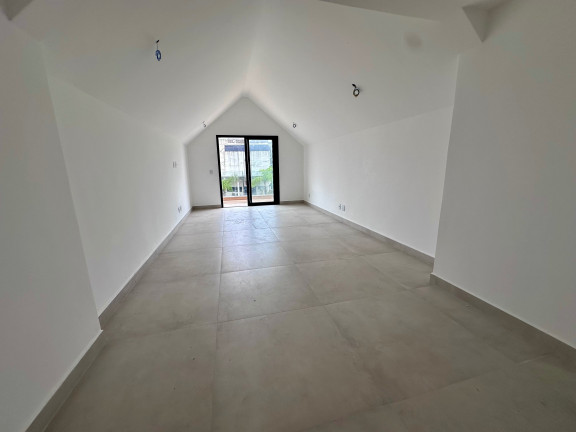 Imagem Casa com 6 Quartos à Venda, 490 m² em Barra Da Tijuca - Rio De Janeiro Imagem Casa com 6 Quartos à Venda, 490 m² em Barra Da Tijuca - Rio De Janeiro