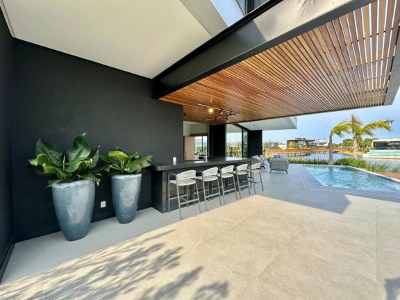 Imagem Casa com 5 Quartos à Venda, 450 m² em Centro - Capao Da Canoa