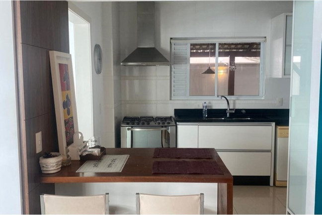 Imagem Imóvel com 3 Quartos à Venda, 230 m² em Centro - Balneário Camboriú