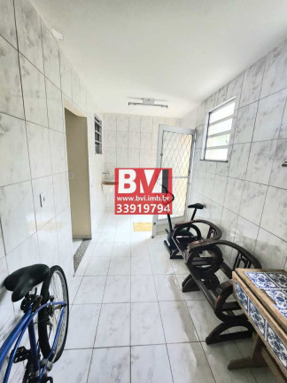 Imagem Casa com 3 Quartos à Venda, 320 m² em Penha Circular - Rio De Janeiro Imagem Casa com 3 Quartos à Venda, 320 m² em Penha Circular - Rio De Janeiro
