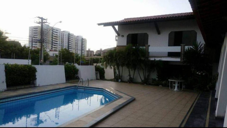 Imagem Casa com 3 Quartos à Venda, 378 m² em Farolândia - Aracaju Imagem Casa com 3 Quartos à Venda, 378 m² em Farolândia - Aracaju