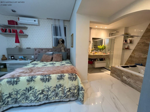 Imagem Imóvel com 5 Quartos à Venda, 237 m² em Barra - Salvador Imagem Imóvel com 5 Quartos à Venda, 237 m² em Barra - Salvador