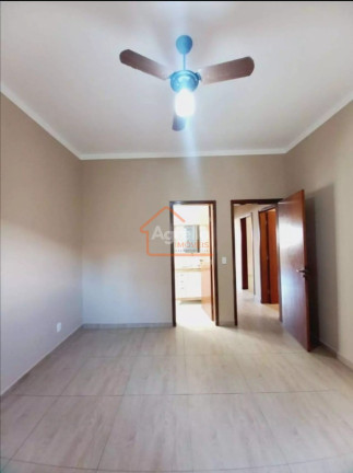 Imagem Casa com 3 Quartos à Venda, 250 m² em Jaguariúna - Jaguariúna Imagem Casa com 3 Quartos à Venda, 250 m² em Jaguariúna - Jaguariúna