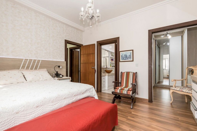Imagem Casa com 4 Quartos à Venda, 243 m² em Partenon - Porto Alegre
