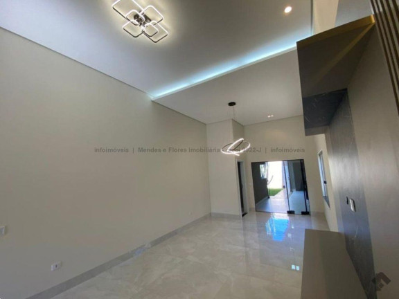 Imagem Casa com 7 Quartos à Venda, 200 m² em Carandá Bosque - Campo Grande Imagem Casa com 7 Quartos à Venda, 200 m² em Carandá Bosque - Campo Grande
