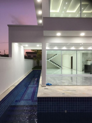 Imagem Sobrado com 5 Quartos à Venda ou Locação, 430 m² em Centro - Bertioga Imagem Sobrado com 5 Quartos à Venda ou Locação, 430 m² em Centro - Bertioga
