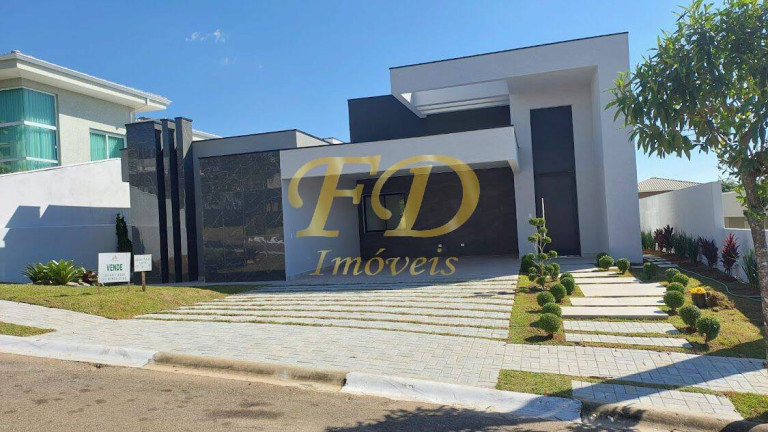 Casa de Condomínio com 3 Quartos à Venda, 670 m² em Atibaia