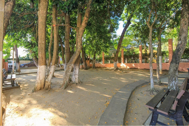 Imagem Casa de Condomínio com 1 Quarto à Venda, 70 m² em Guarujá - Porto Alegre