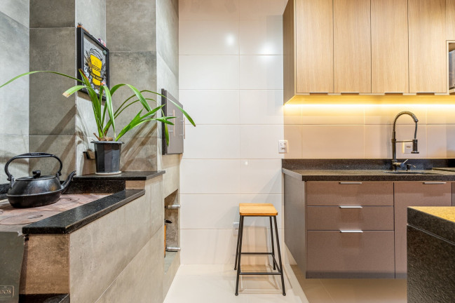 Imagem Apartamento com 2 Quartos à Venda, 65 m² em Higienópolis - Porto Alegre Imagem Apartamento com 2 Quartos à Venda, 65 m² em Higienópolis - Porto Alegre