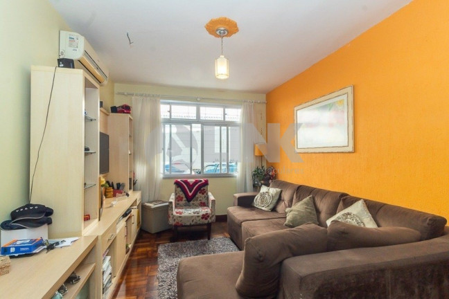 Imagem Apartamento com 3 Quartos à Venda, 75 m² em Auxiliadora - Porto Alegre Imagem Apartamento com 3 Quartos à Venda, 75 m² em Auxiliadora - Porto Alegre