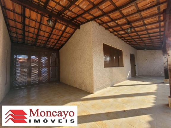 Imagem Casa com 3 Quartos à Venda, 250 m² em Praia Das Palmeiras - Caraguatatuba