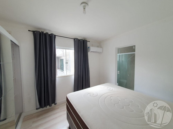 Imagem Sobrado com 3 Quartos à Venda, 304 m² em Centro - Balneário Camboriú