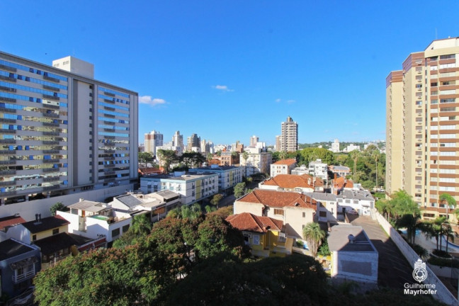Imagem Imóvel com 3 Quartos à Venda, 104 m² em Menino Deus - Porto Alegre Imagem Imóvel com 3 Quartos à Venda, 104 m² em Menino Deus - Porto Alegre