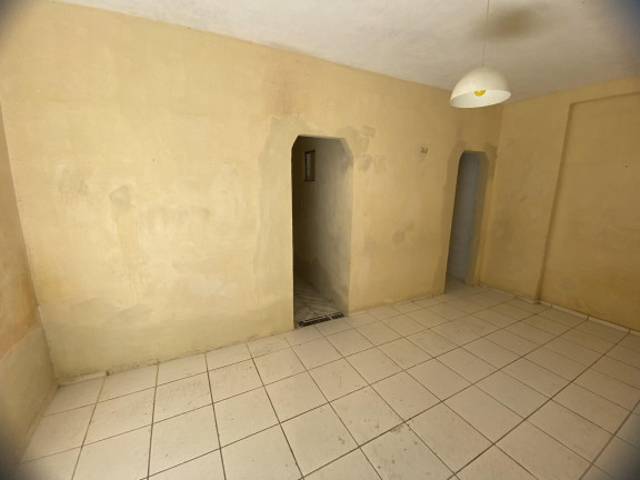 Imóvel com 13 Quartos à Venda, 450 m² em Montese - Fortaleza