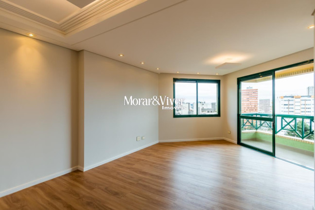 Imagem Apartamento com 3 Quartos à Venda, 149 m² em Centro - Curitiba