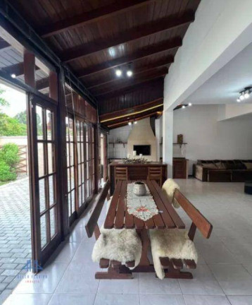 Imagem Casa com 3 Quartos à Venda, 245 m² em Santa Mônica - Florianópolis
