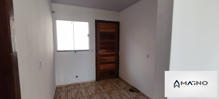Imagem Casa com 2 Quartos à Venda, 100 m² em Esmeralda - Cascavel