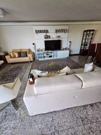 Imagem Apartamento com 4 Quartos à Venda, 204 m² em Icaraí - Niterói