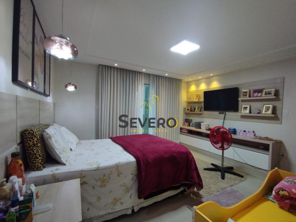 Imagem Casa com 5 Quartos à Venda, 300 m² em Nova Cidade - São Gonçalo Imagem Casa com 5 Quartos à Venda, 300 m² em Nova Cidade - São Gonçalo