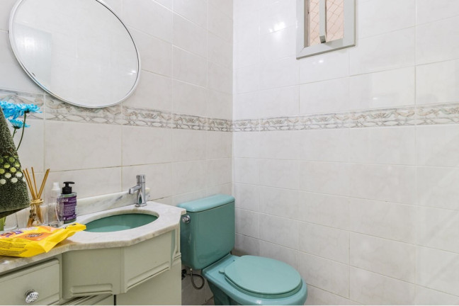 Imagem Casa com 3 Quartos à Venda, 200 m² em Santana - Porto Alegre
