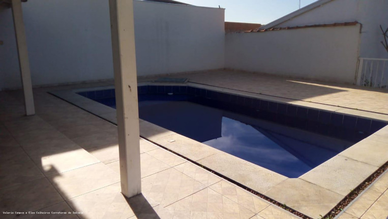 Imagem Chácara com 3 Quartos à Venda, 200 m² em Chácara Campestre - Taubaté