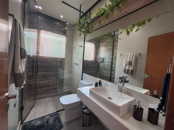 Imagem Casa com 3 Quartos à Venda, 275 m² em Cabral - Contagem Imagem Casa com 3 Quartos à Venda, 275 m² em Cabral - Contagem