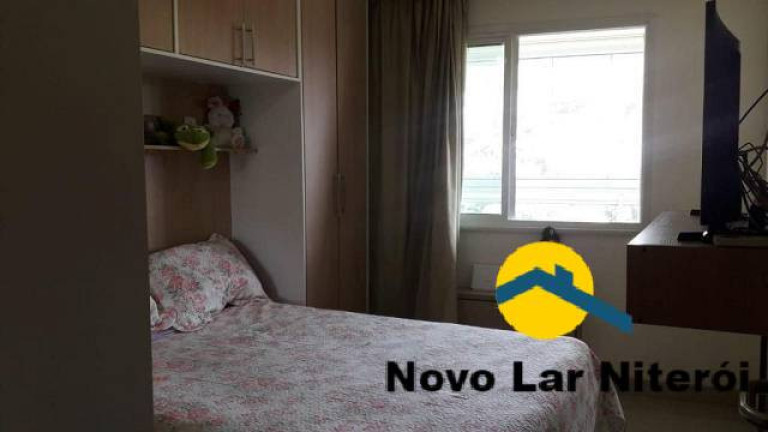 Imagem Apartamento com 2 Quartos à Venda, 85 m² em Charitas - Niterói