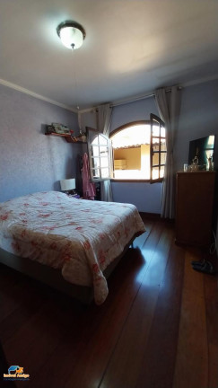 Imagem Imóvel com 3 Quartos à Venda, 313 m² em Vila Scarpelli - Santo André Imagem Imóvel com 3 Quartos à Venda, 313 m² em Vila Scarpelli - Santo André