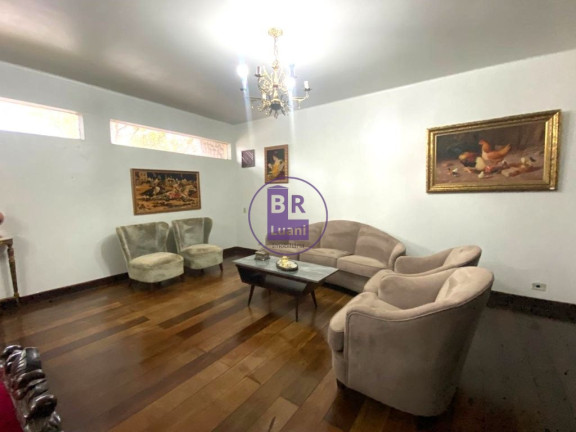 Imagem Casa com 3 Quartos à Venda, 502 m² em Canadá - Londrina