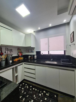 Imagem Apartamento com 3 Quartos à Venda, 186 m² em Centro - Balneário Camboriú