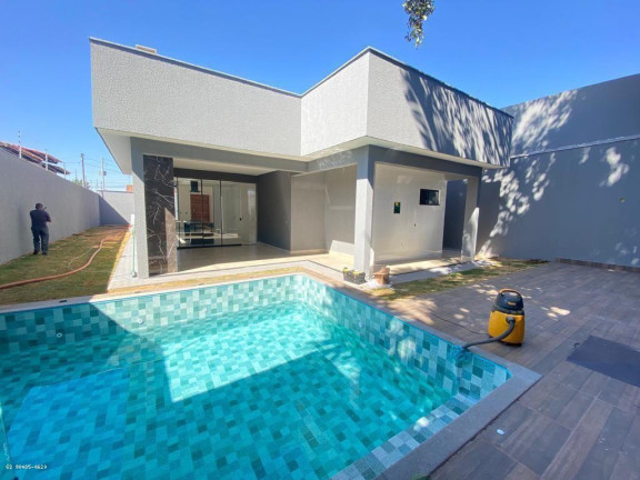 Imagem Casa com 3 Quartos à Venda, 420 m² em Setor Garavelo - Aparecida De Goiânia