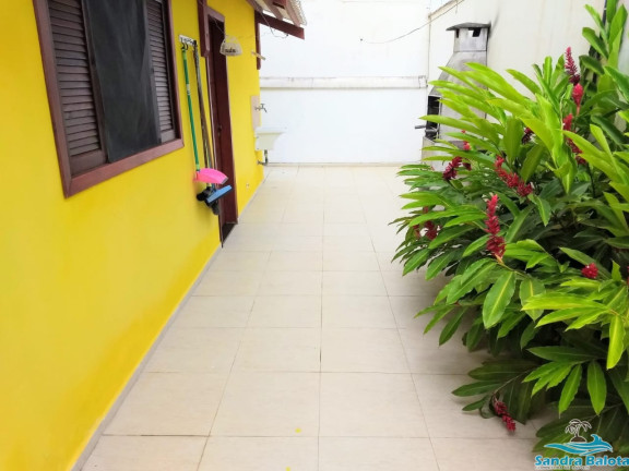 Imagem Casa com 3 Quartos à Venda, 135 m² em Itaguá - Ubatuba