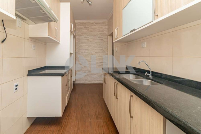 Imagem Apartamento com 2 Quartos à Venda, 68 m² em Santana - Porto Alegre Imagem Apartamento com 2 Quartos à Venda, 68 m² em Santana - Porto Alegre