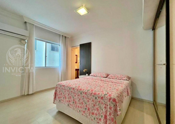 Imagem Apartamento com 3 Quartos à Venda, 205 m² em Centro - Balneário Camboriú Imagem Apartamento com 3 Quartos à Venda, 205 m² em Centro - Balneário Camboriú