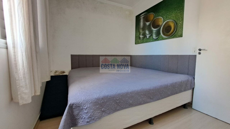 Imagem Apartamento com 2 Quartos à Venda, 50 m²