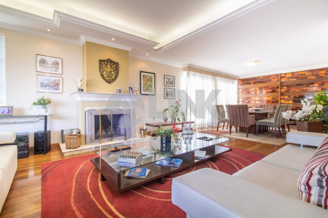 Apartamento com 3 Quartos à Venda, 277 m² em Mont Serrat - Porto Alegre