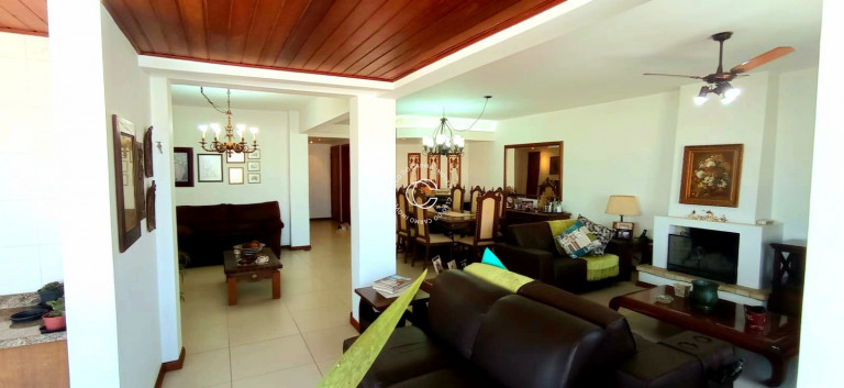 Imagem Apartamento com 3 Quartos à Venda, 218 m² em Nossa Senhora De Fátima - Santa Maria Imagem Apartamento com 3 Quartos à Venda, 218 m² em Nossa Senhora De Fátima - Santa Maria