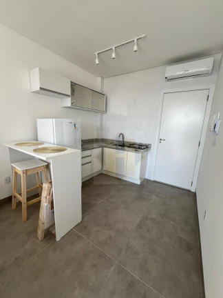 Imagem Loft com 1 Quarto à Venda, 21 m² em Perequê - Porto Belo Imagem Loft com 1 Quarto à Venda, 21 m² em Perequê - Porto Belo