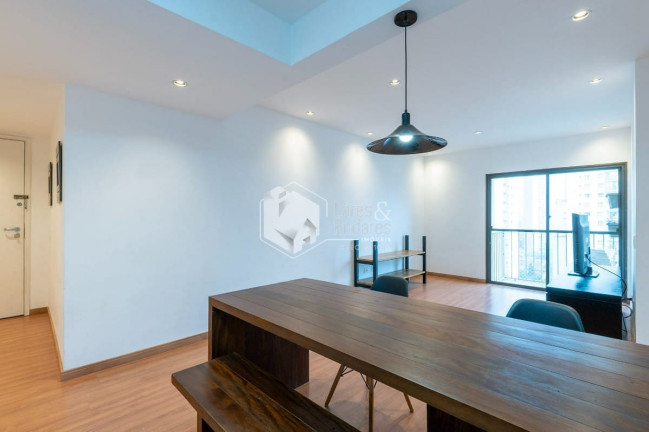 Imagem Apartamento com 2 Quartos à Venda, 70 m² em Vila Olímpia - São Paulo