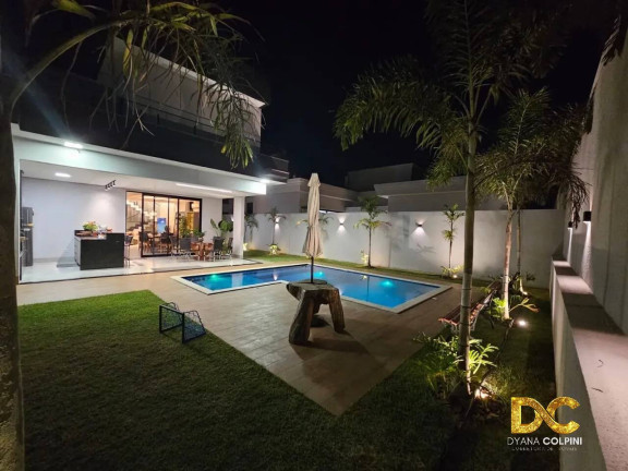 Imagem Casa de Condomínio com 5 Quartos à Venda, 343 m² em Condomínio Florais Itália - Cuiabá Imagem Casa de Condomínio com 5 Quartos à Venda, 343 m² em Condomínio Florais Itália - Cuiabá