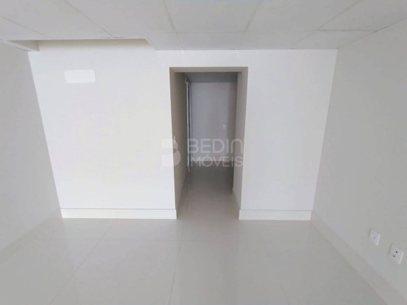 Imagem Sala Comercial para Alugar, 81 m² em Pioneiros - Balneário Camboriú Imagem Sala Comercial para Alugar, 81 m² em Pioneiros - Balneário Camboriú