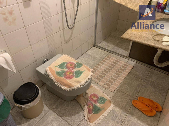Imagem Casa com 3 Quartos para Alugar, 220 m² em Santo Antônio - Louveira