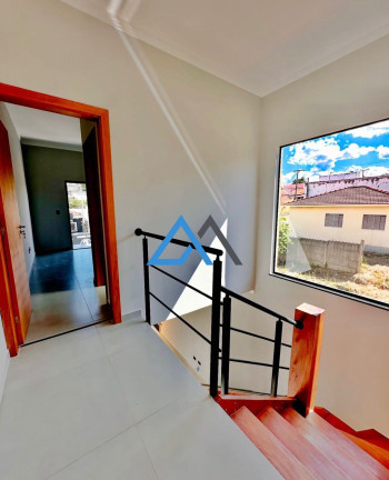 Imagem Casa com 3 Quartos à Venda, 122 m² em Alvinópolis - Atibaia