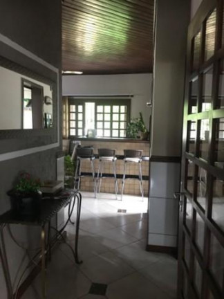 Imagem Casa com 3 Quartos à Venda, 180 m² em Lomba Grande - Novo Hamburgo