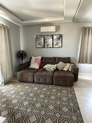 Imagem Casa com 4 Quartos à Venda, 450 m² em Barra Velha