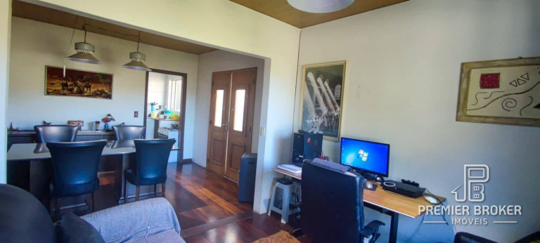 Imagem Casa com 4 Quartos à Venda, 145 m² em Artistas - Teresópolis