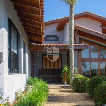 Imagem Casa com 5 Quartos à Venda, 2.000 m² em Itatiba Imagem Casa com 5 Quartos à Venda, 2.000 m² em Itatiba
